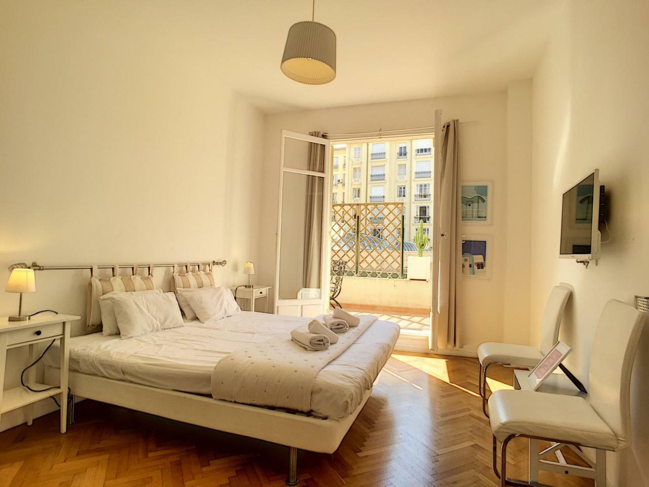 Nestor&jeeves - Provence Terrasse - - By Sea - South Terrace Appartamento *